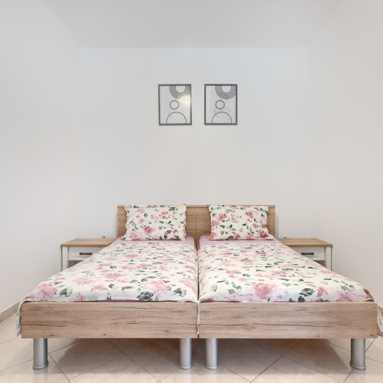 Apartment A5+2
