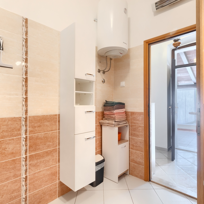 Apartment A5+2